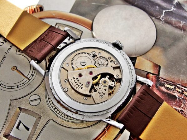Nice Swiss Nivrel watch from the 1950s. - Image 18