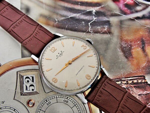 Nice Swiss Nivrel watch from the 1950s. - Image 4