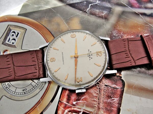 Nice Swiss Nivrel watch from the 1950s. - Image 5