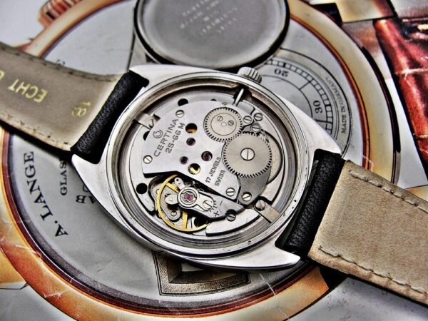 Very nice Swiss steel case Certina watch from the 1960s - Image 18