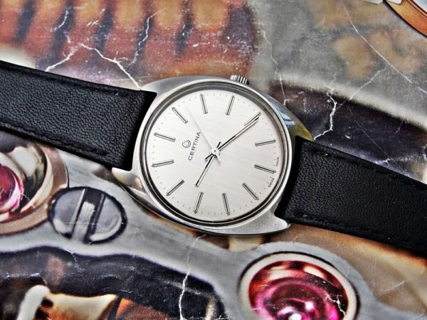 Very nice Swiss steel case Certina watch from the 1960s - Image 19