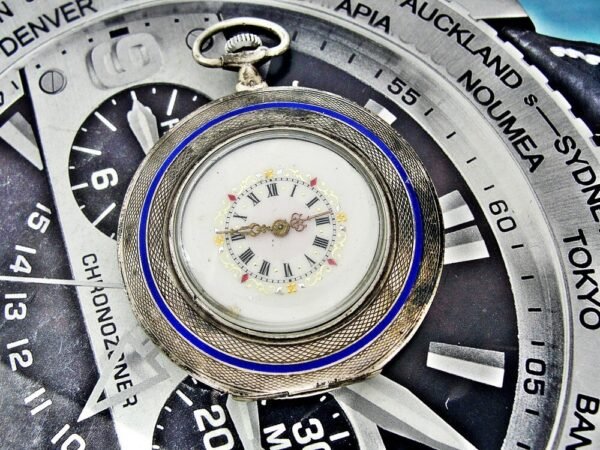 A nice silver pocket watch with a flower motif from the early 1900s. - Image 8