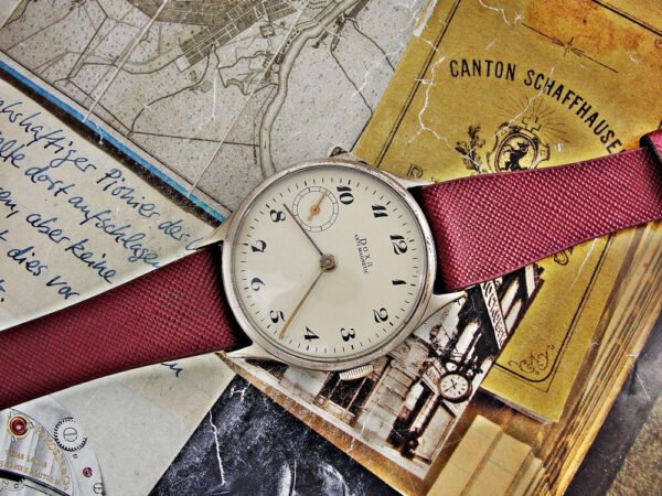 Nice Doxa built-in watch from the 1940s. - Image 12