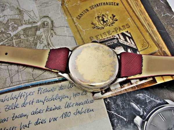 Nice Doxa built-in watch from the 1940s. - Image 8
