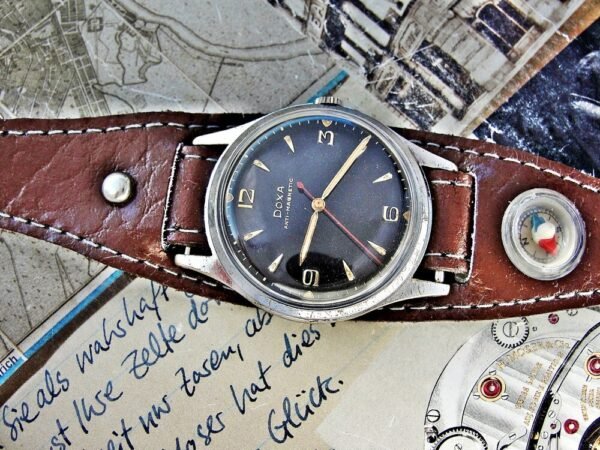 Nice Doxa watch from 1956 with military strap with compass. - Image 4