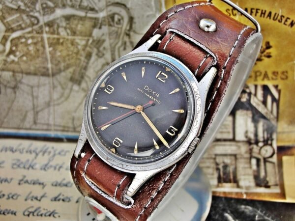 Nice Doxa watch from 1956 with military strap with compass. - Image 6