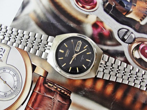 Nice large steel Seiko automatic watch from the 1970s - Image 4