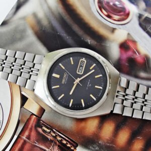 Nice large steel Seiko automatic watch from the 1970s