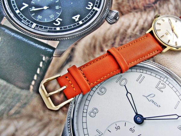 Nice mechanical Tissot suit watch from the 1960s - Image 12