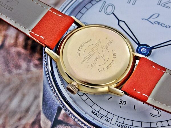 Nice mechanical Tissot suit watch from the 1960s - Image 19