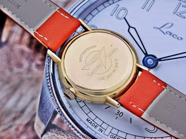 Nice mechanical Tissot suit watch from the 1960s - Image 21