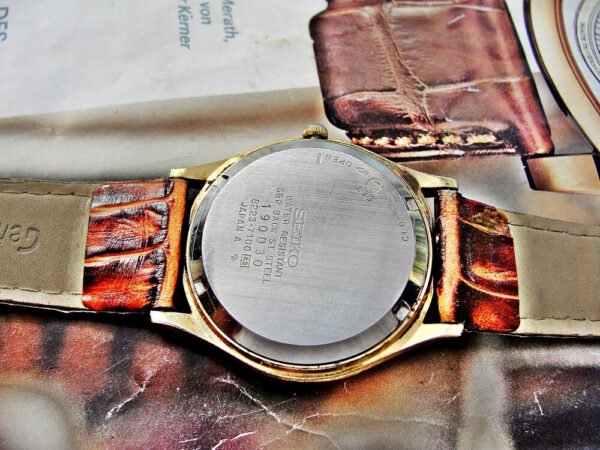 Nice retro Seiko watch from the 1980s - Image 10
