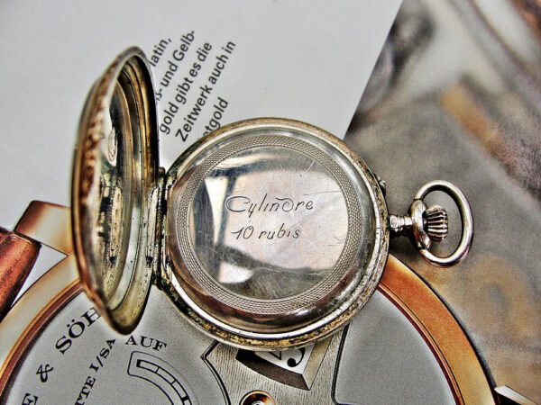 Silver nun watch with double lid porcelain dial. - Image 10