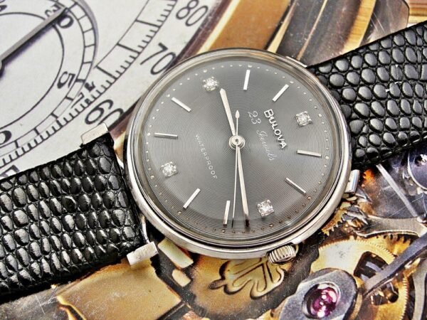 Beautiful Bulova watch from the 1950s. - Image 13