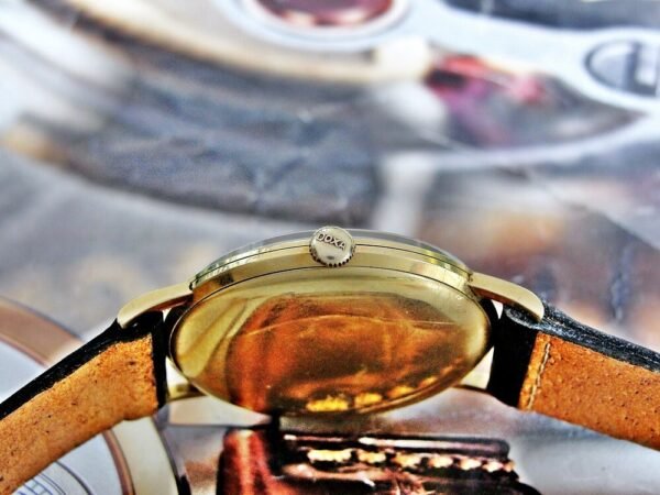 Beautiful Doxa 18K gold watch from the 1950s. - Image 8