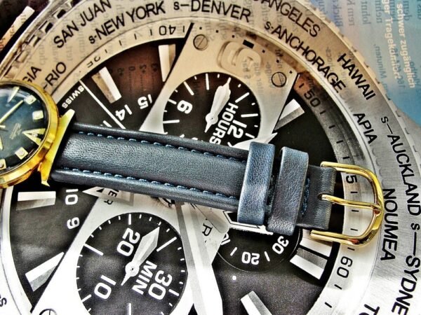 Nice Hormelton Gold Eagle watch from the 1960s. - Image 9
