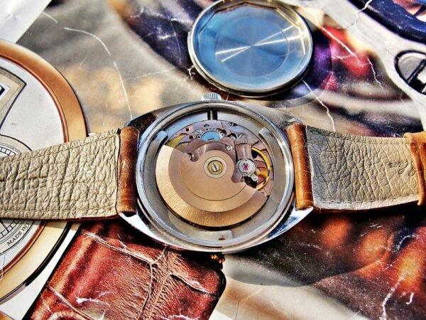 Nice Swiss Numa-Matic steel automatic watch from the 1970s - Image 12