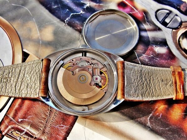 Nice Swiss Numa-Matic steel automatic watch from the 1970s - Image 13