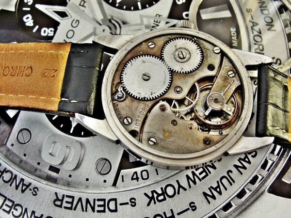 Nice bicolor dial steel case J.C. Grogan Pittsburgh installation - Image 15