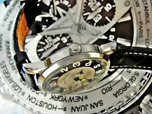 Nice bicolor dial steel case J.C. Grogan Pittsburgh installation - Image 18