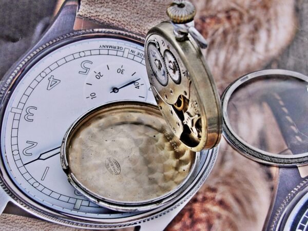 Rare Moeris pocket watch from the 1930s. Made in Switzerland. - Image 10