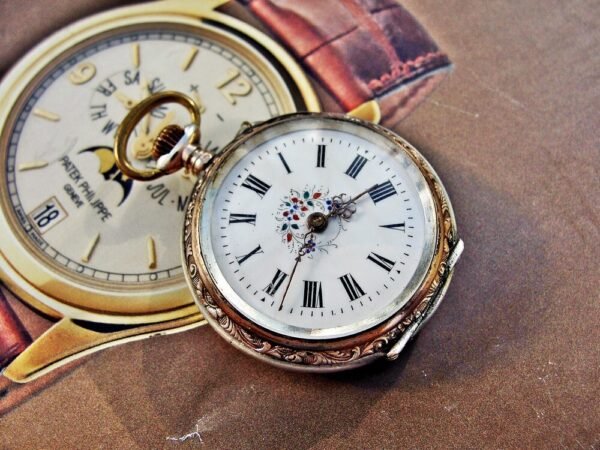 Silver porcelain nun's pocket watch with dial from the 1800s - Image 3