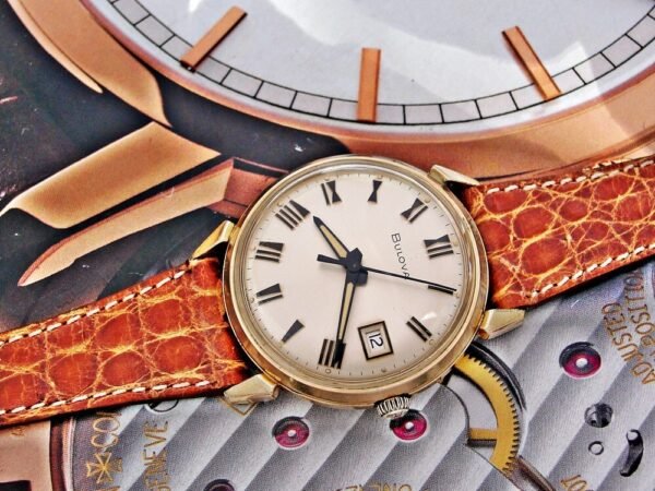 Beautiful Bulova watch from the 1950s - Image 17