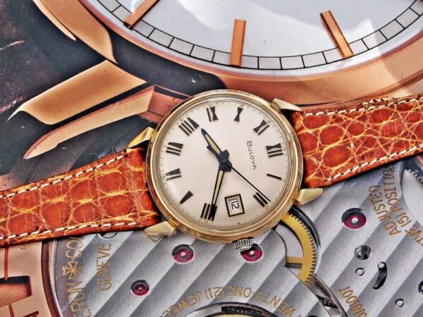 Beautiful Bulova watch from the 1950s - Image 10