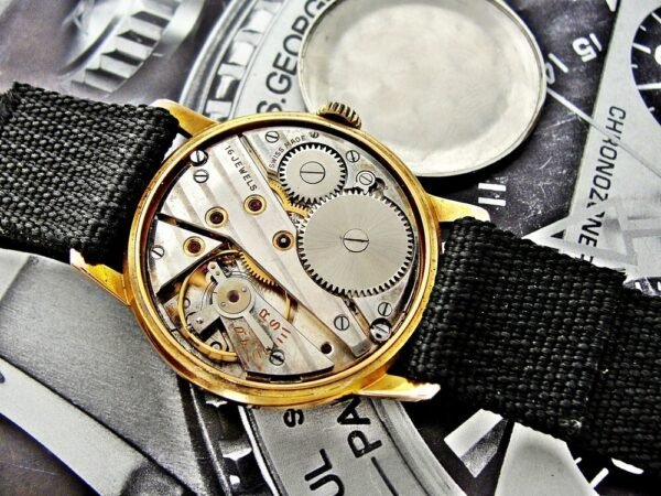 Beautiful Revista Swisse watch from the 1950s with AS 1130 Wehrmachtswerk moveme - Image 14