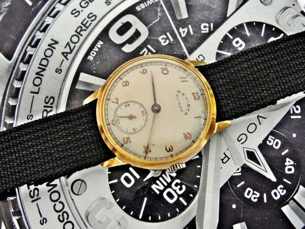 Beautiful Revista Swisse watch from the 1950s with AS 1130 Wehrmachtswerk moveme