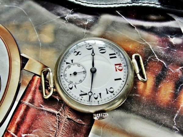 Beautiful trench watch with porcelain face from the early 1900s. - Image 3