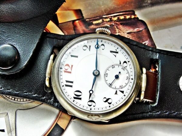 Beautiful trench watch with porcelain face from the early 1900s. - Image 4