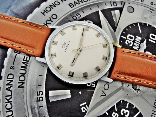 Beautiful very rare mechanical Marvin watch from the 1960s. - Image 16