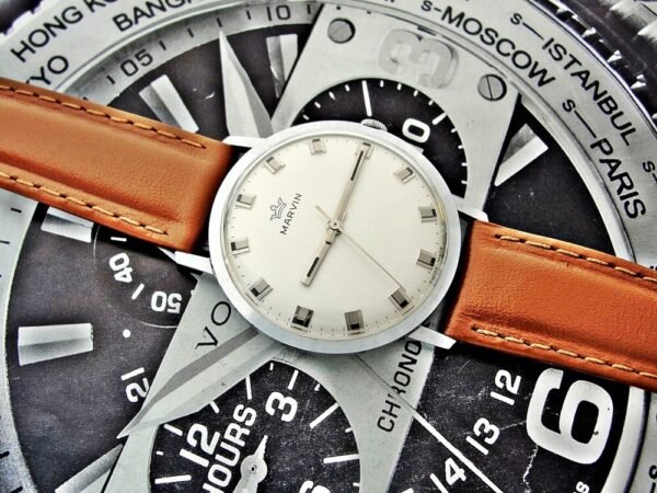 Beautiful very rare mechanical Marvin watch from the 1960s. - Image 17