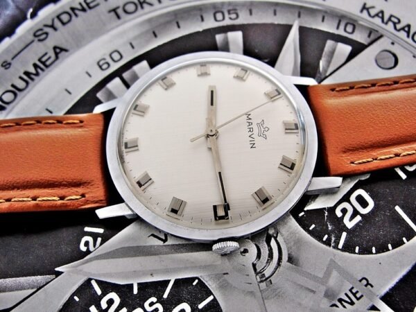 Beautiful very rare mechanical Marvin watch from the 1960s. - Image 3