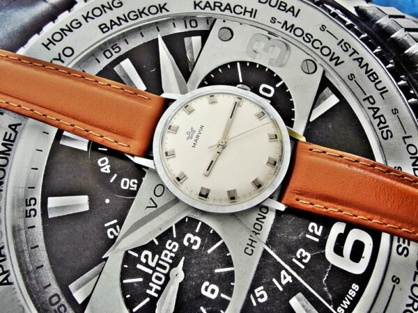Beautiful very rare mechanical Marvin watch from the 1960s. - Image 5