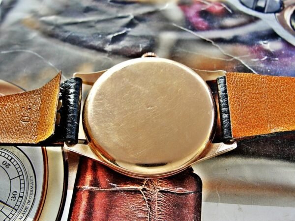 Large 14k gold Marvin watch from the 1950s. - Image 10