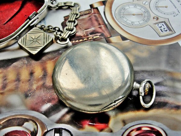 Nice Doxa pocket watch with metal holder from the 1920s - Image 10