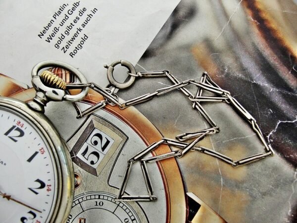 Nice Doxa pocket watch with porcelain dial and nice chain from the 1920 - Image 8
