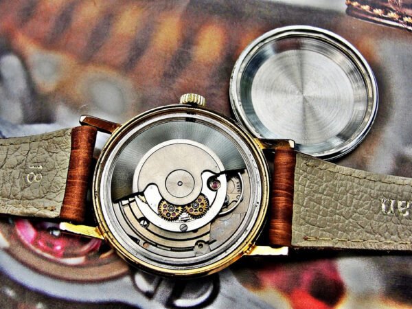 Nice Giroxa automatic watch from the 1950s. - Image 9