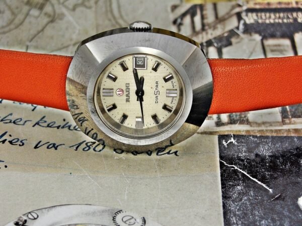 Nice Rado Diastar automatic women's watch with vidia case from the 1970s. - Image 17