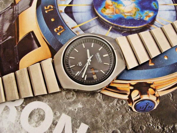 Nice steel Seiko watch from the 1980s. Very nice steel case. - Image 4