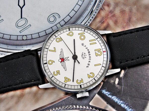 Rare Soviet military watch from the 1970s - Image 6