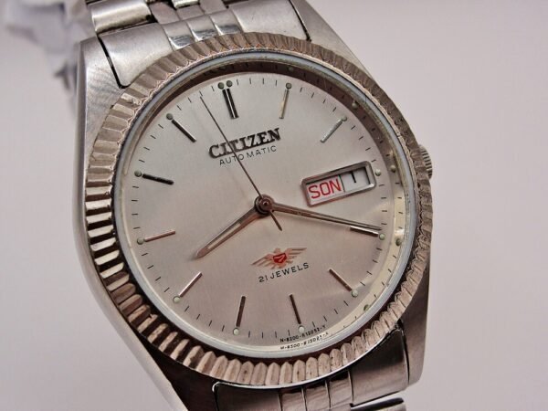 Very nice steel automatic Citizen watch from the 1970s