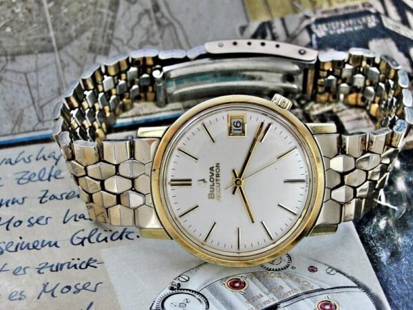 Beautiful Bulova Accutron tuning fork watch from the 1970s. - Image 20