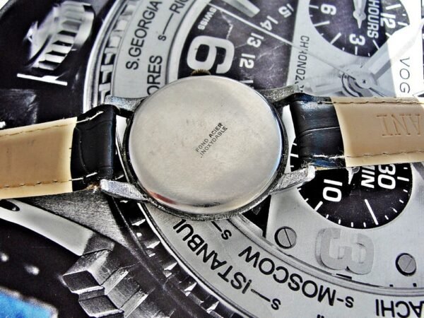Beautiful Swiss Bulla watch from the 1940s - Image 11