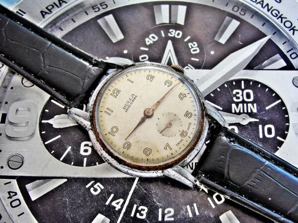 Beautiful Swiss Bulla watch from the 1940s - Image 5