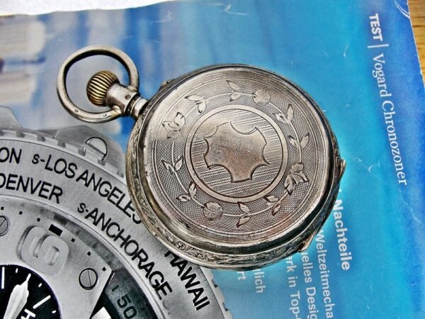 Beautiful double lid silver pocket watch from the early 1900s. - Image 17
