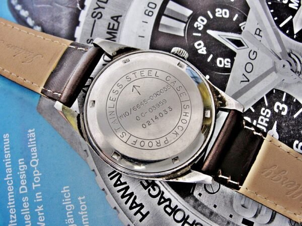 Rare HMT Jawan Military Vintage Watch from the 1960s. - Image 16
