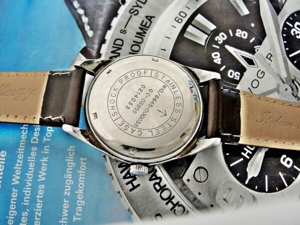 Rare HMT Jawan Military Vintage Watch from the 1960s. - Image 5